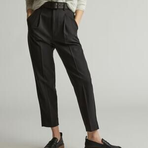 Everlane Women's The Tencel Way High Taper Pant Size 10 Black Ankle Pleated